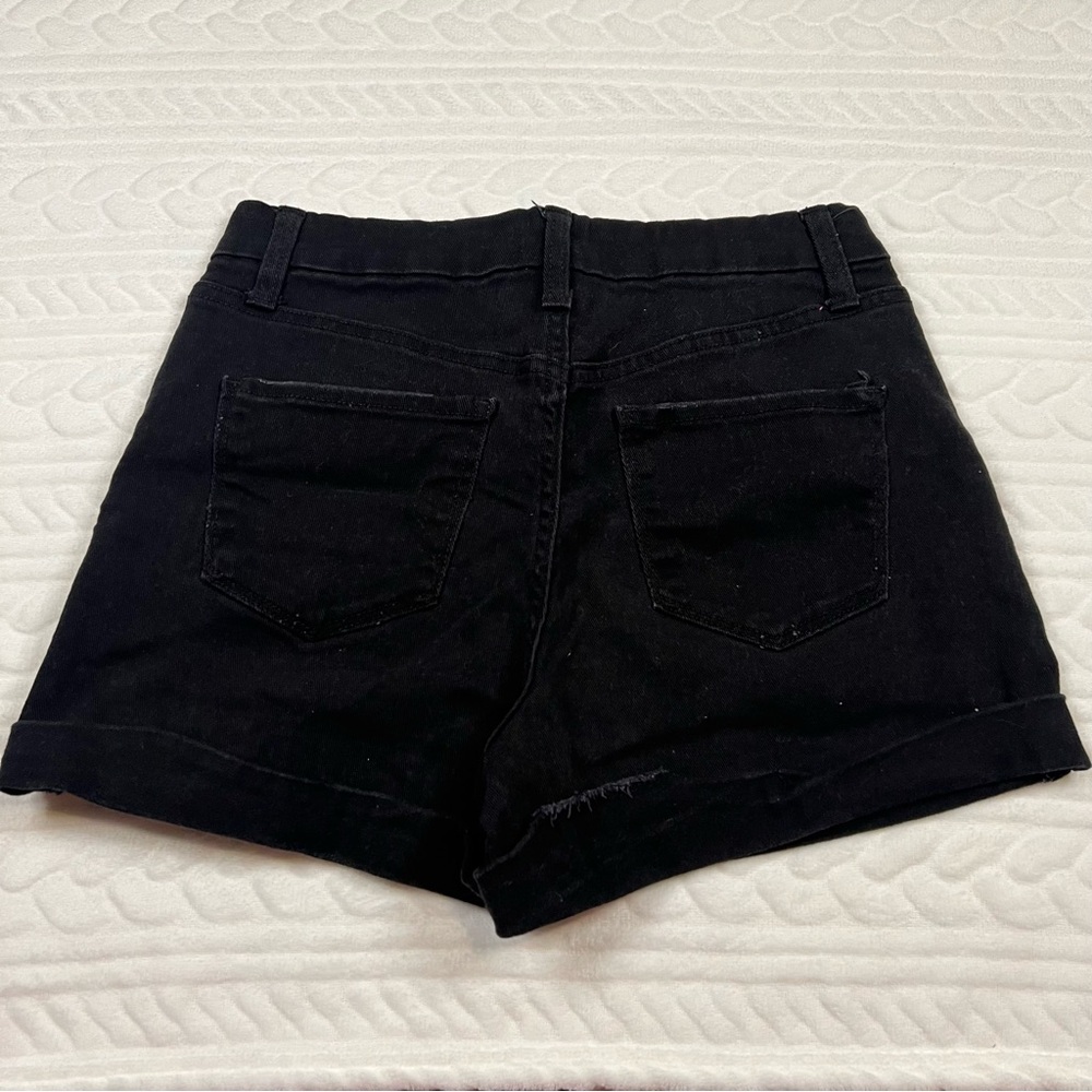 💗 No Boundaries- Women’s Denim Shorts - Picture 5 of 7